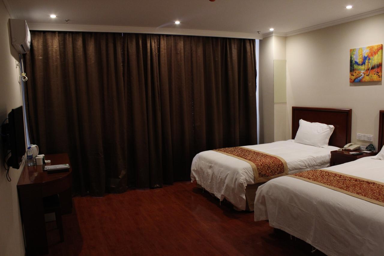 Greentree Inn Shanghai Expo Site South Yanggao Road Subway Station Express Hotel Kültér fotó
